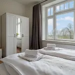 Appartamento Gut Hardesby - Grosszuegig Mit Kamin & Tollem Garten *