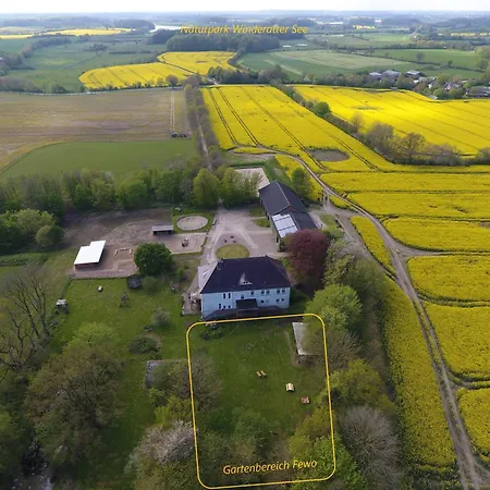 Appartamento Gut Hardesby - Grosszuegig Mit Kamin & Tollem Garten *