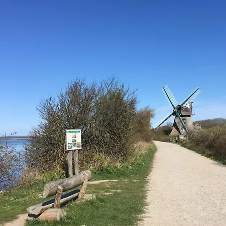 Appartamento Gut Hardesby - Grosszuegig Mit Kamin & Tollem Garten *